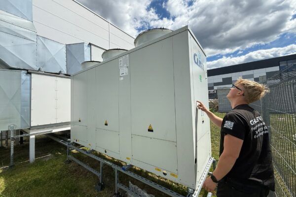 Przepływ wody lodowej: jak sprawdzić, czy chiller ma go wystarczająco